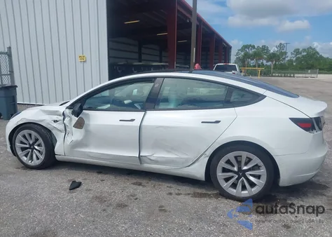 2021 Tesla Model 3 Standard Range Plus Rear-Wheel Drive from USA, damaged, VIN 5YJ3E1EA8MF921783